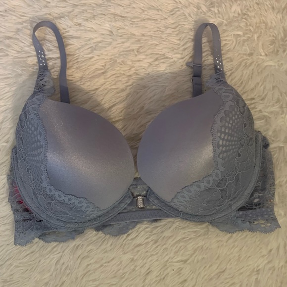 LaSenza Front Clasp Push-up Bra - Picture 1 of 3